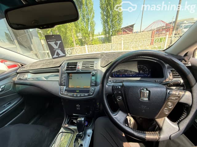 Toyota Crown XIII (S200) 3.5 AT