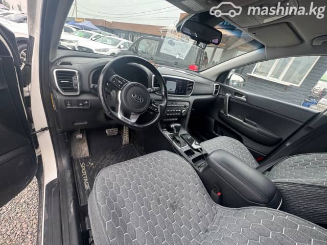 Kia Sportage IV Рестайлинг 2.0d AT