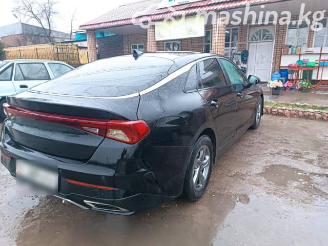 Kia K5 III 1.6 AT