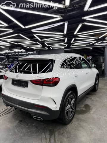 Mercedes-Benz GLA II (H247) 250 2.0 AMT 4WD