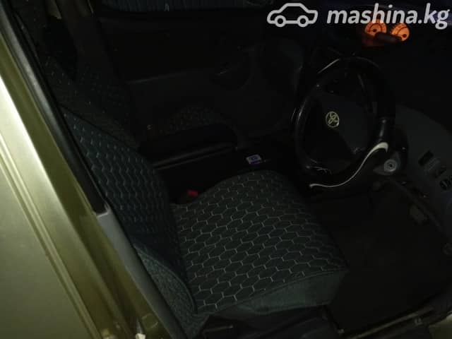 Toyota FunCargo 1.5 AT 4WD