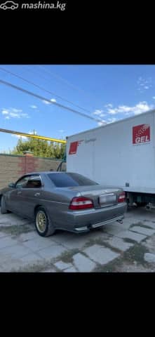 Nissan Laurel VIII (C35) 2.0 AT