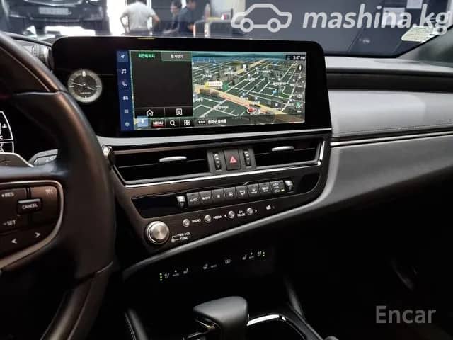 Lexus ES VII Рестайлинг 300h 2.5hyb CVT