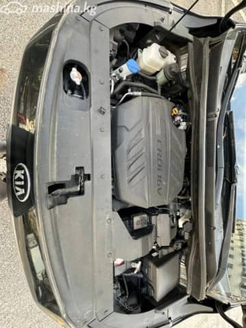 Kia Carnival III 2.2d AT
