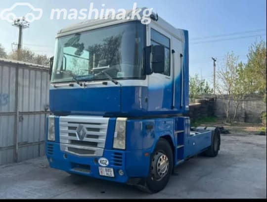 Renault Magnum