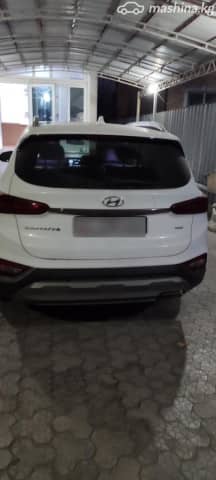 Hyundai Santa Fe IV 2.4 AT
