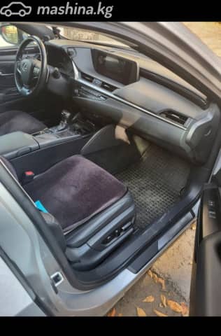Lexus ES VII 300h 2.5hyb CVT