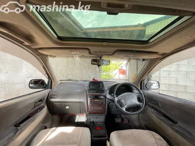 Toyota Gaia 2.0 AT