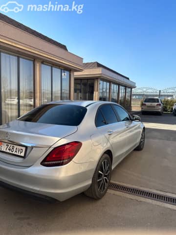 Mercedes-Benz C-Класс IV (W205) Рестайлинг 300 2.0 AT