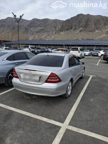Mercedes-Benz C-Класс II (W203) 240 2.6 AT