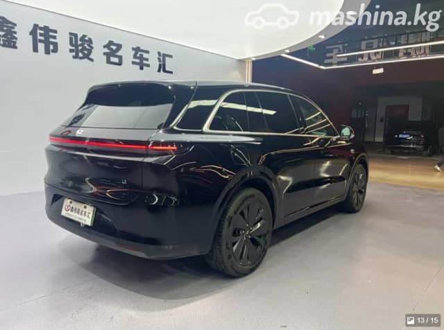 LiXiang L6 1.5hyb AT 4WD