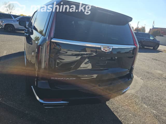 Cadillac Escalade V ESV 6.2 AT 4WD