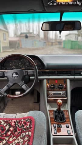 Mercedes-Benz S-Класс II (W126) 260 2.6 MT