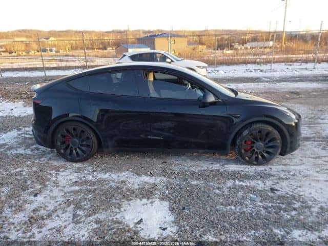 Tesla Model Y I Long Range Electro AT 4WD