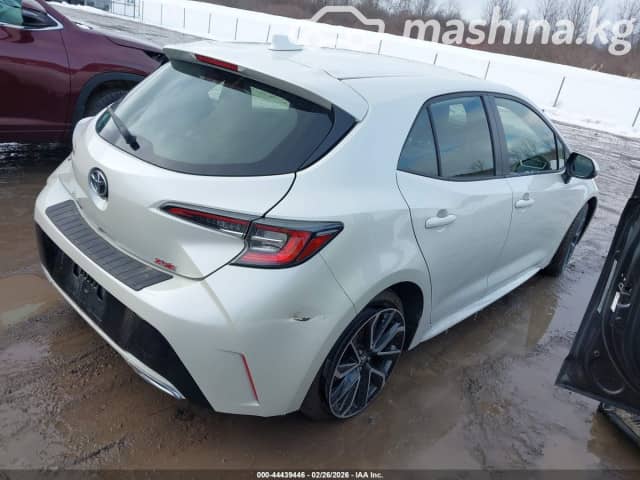 Toyota Corolla XII (E210) 2.0 CVT