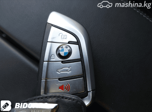 BMW M5 VI (F90) Рестайлинг 4.4 AT 4WD