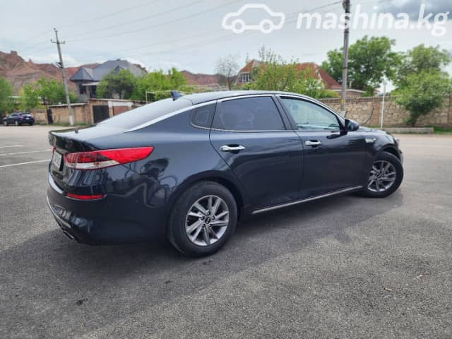 Kia K5 II 2.0 AT