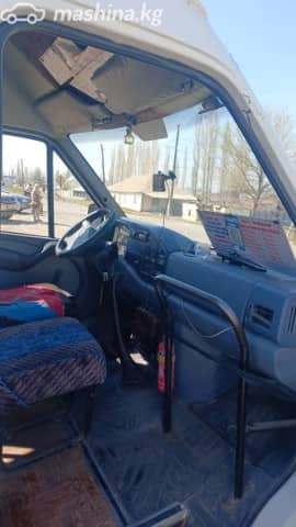 Mercedes-Benz Междугородный