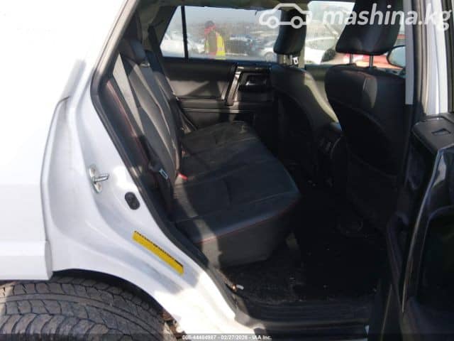 Toyota 4Runner V Рестайлинг 4.0 AT 4WD