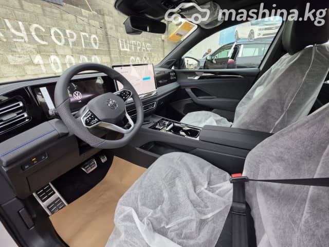 Volkswagen Tiguan III (China Market) 2.0 AMT 4WD