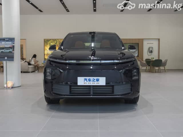 LiXiang L6 1.5hyb AT 4WD