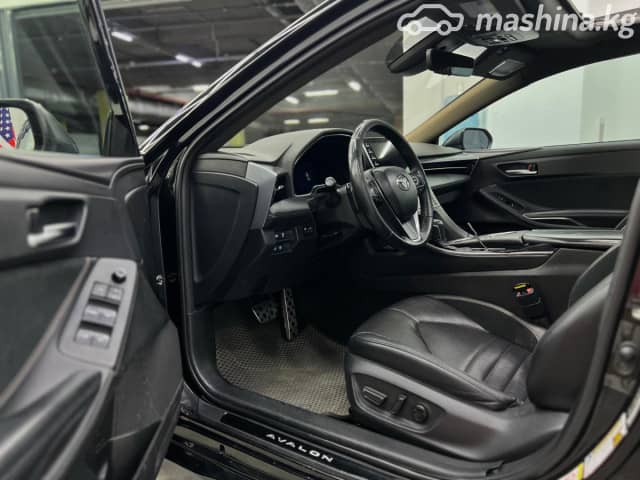Toyota Avalon V 2.5hyb CVT
