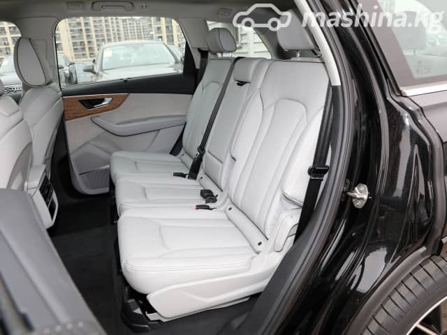 Audi Q7 II (4M) Рестайлинг 2 55 TFSI 3.0 AT 4WD