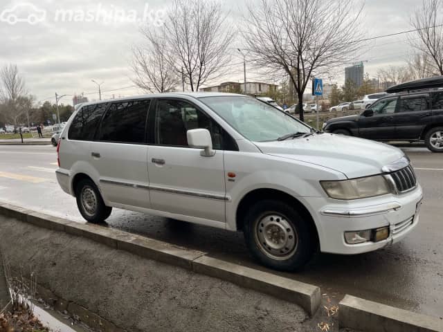 Mitsubishi Chariot III 3.0 AT