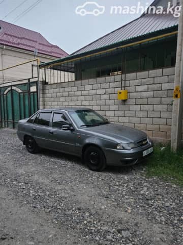 Daewoo Nexia I Рестайлинг 1.5 MT