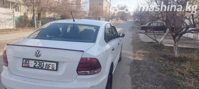 Volkswagen Polo V Рестайлинг 1.6 MT