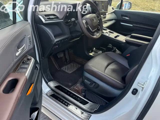 Toyota Granvia XL40 (China Market) 2.5hyb AT