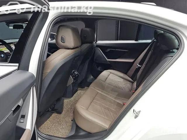 BMW 5 серии VIII (G60/G61/G68) 520i 2.0 AT