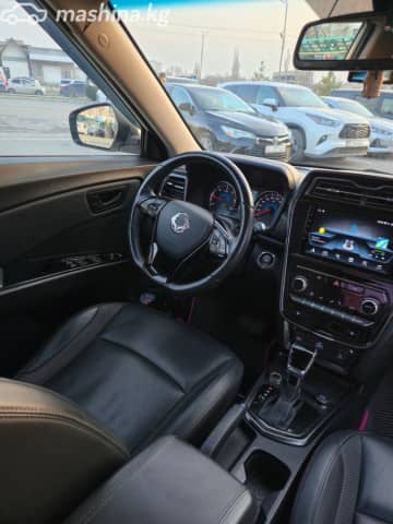 SsangYong Tivoli I Рестайлинг 1.6d AT