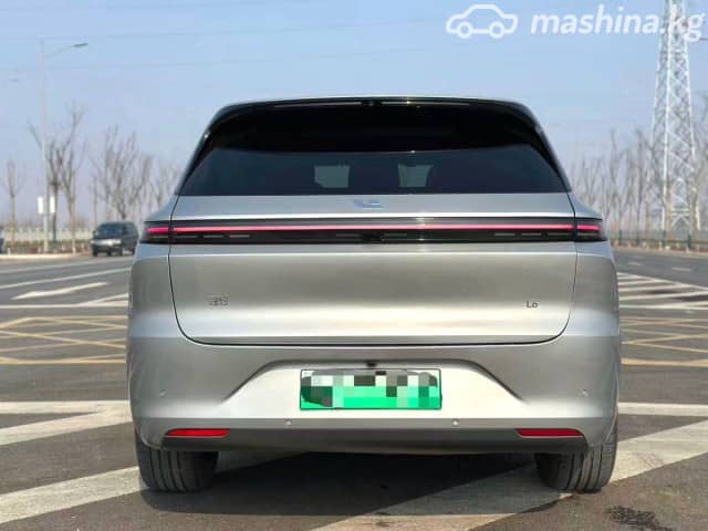 LiXiang L6 1.5hyb AT 4WD