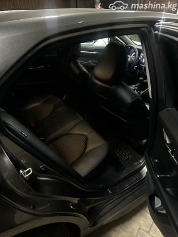 Toyota Camry VIII (XV70) 2.5 AT