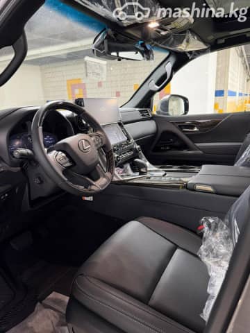 Lexus LX IV 700h 3.5hyb AT 4WD