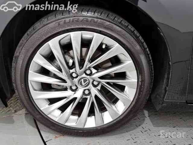 Lexus ES VII Рестайлинг 300h 2.5hyb CVT
