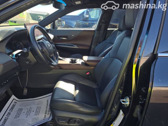 Toyota Venza II 2.5hyb CVT 4WD