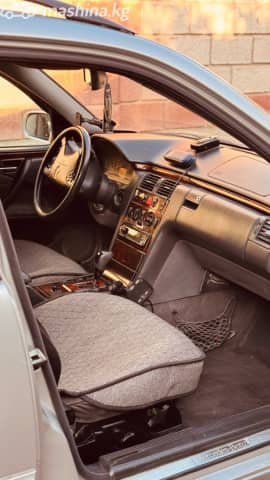 Mercedes-Benz E-Класс II (W210, S210) Рестайлинг 320 3.2 AT