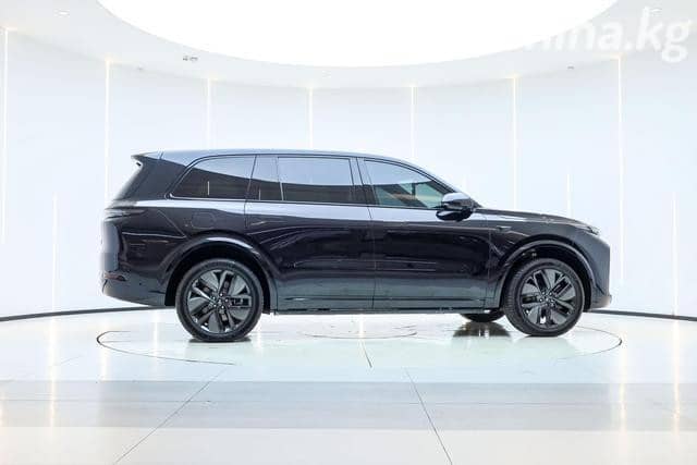 LiXiang L9 Рестайлинг 1.5hyb AT 4WD