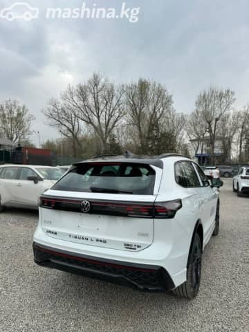 Volkswagen Tiguan III (China Market) 2.0 AMT 4WD