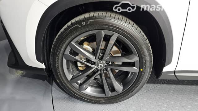 Lexus NX II 350h 2.5hyb AT