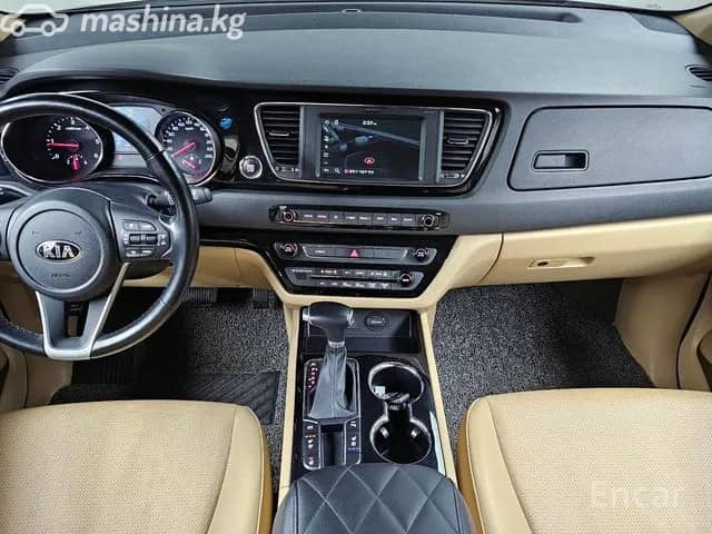 Kia Carnival III 2.2d AT