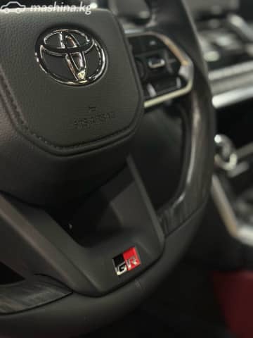 Toyota Land Cruiser 300 Series 3.4hyb AT 4WD