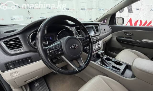 Kia Carnival III 2.2d AT