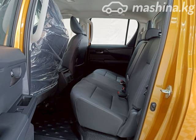 Toyota Hilux VIII Рестайлинг 2.8d AT 4WD