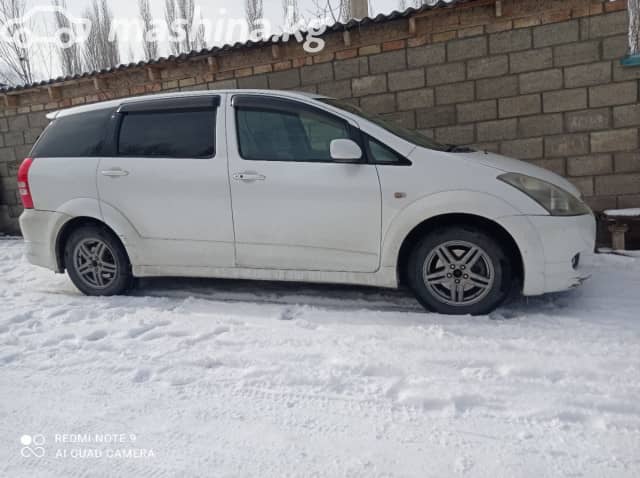 Toyota Wish I Рестайлинг 2.0 CVT