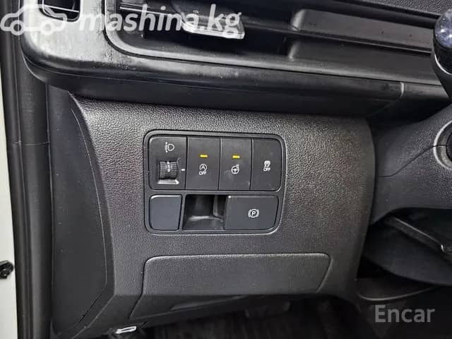 Hyundai Staria 2.2d AT