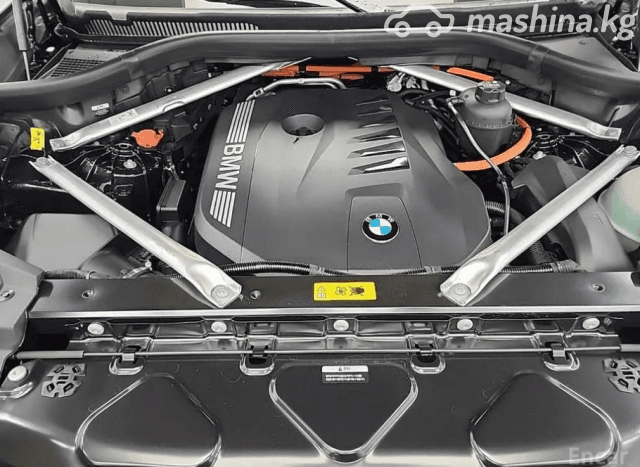 BMW X5 IV (G05/G18) Рестайлинг 50e 3.0hyb AT 4WD