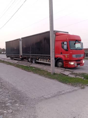 Renault Premium